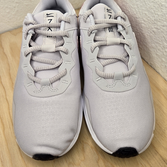 Women's NIKE LEGEND ESSENTIAL 2 Venice/Rush Pink-White CQ9545 556 - Picture 6 of 12